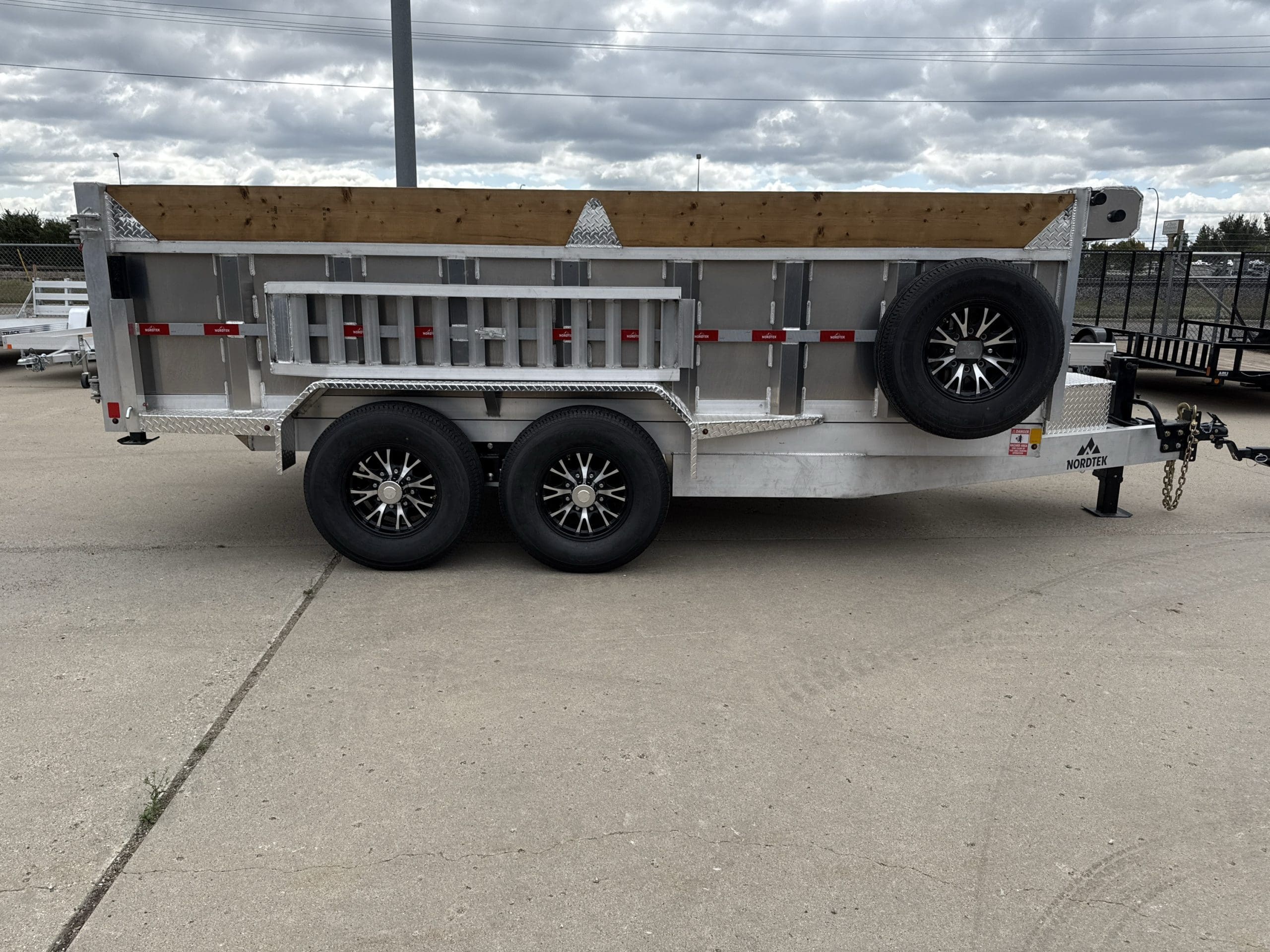 2026 NORDTEK 82X14 FOOT ALUMINUM DUMP TRAILER 2-7000LB AXLES 25065