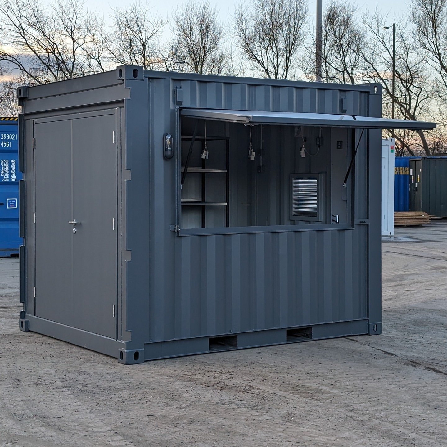 10Ft Customized Container Stylish Pop