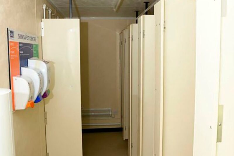 4+1 Steel Toilet Cabin 20ft x 9ft | Anti-Vandal Portable Toilet Block with Five Sanitary Facilities