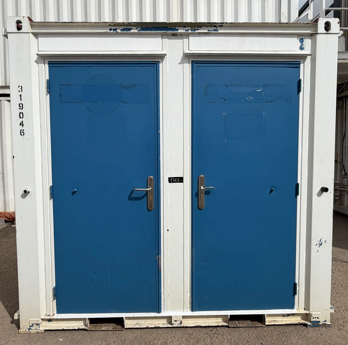 Double Toilet Block | Male & Female WC | 8x5 Ft | Unrefurbished Portable Toilet Block | 1+1 Toilet Block | Blue/White - Image 6