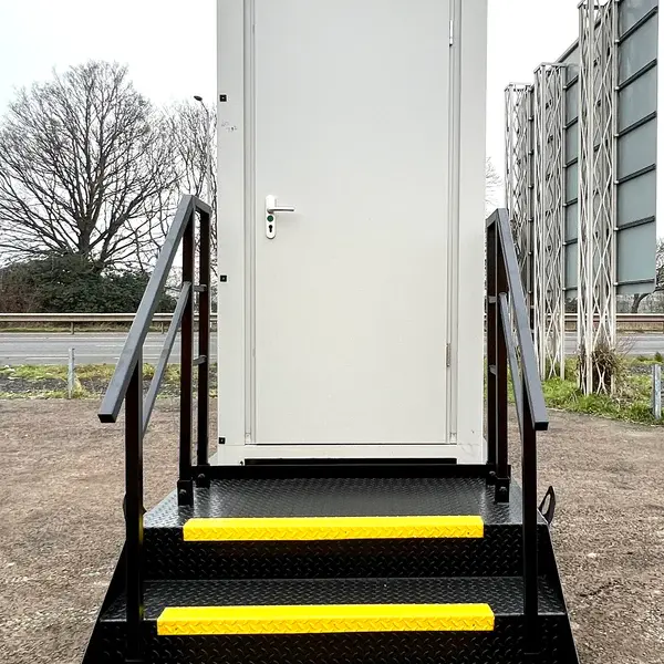 New | Single Toilet Unit & New Single Stepped Waste Tank | Bundle - Image 4