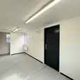21x8ft Anti-Vandal Office Cabin | Refurbished Portable Workspace with Storage Cupboard, LED Lighting & Secure Steel Construction - Image 4