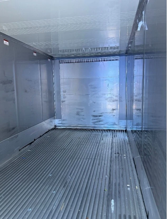 Thermo King Refrigerator Container | Portable Refrigerated Storage Unit for Cold Chain - Image 5
