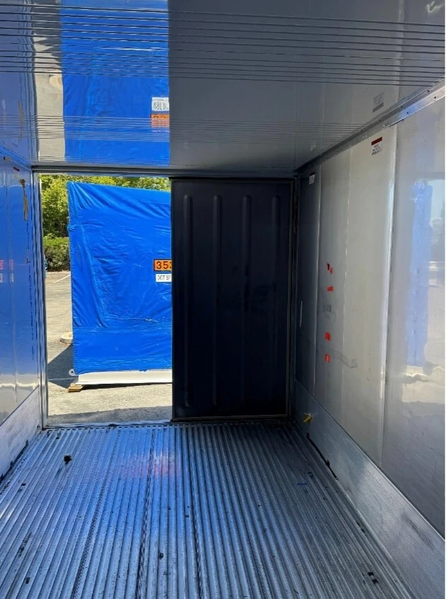 Thermo King Refrigerator Container | Portable Refrigerated Storage Unit for Cold Chain - Image 7