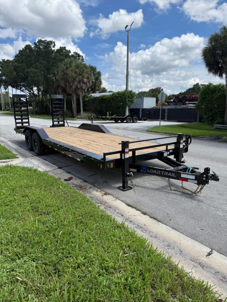 2027 Load Trail 8.5x24 equipment trailer view 1