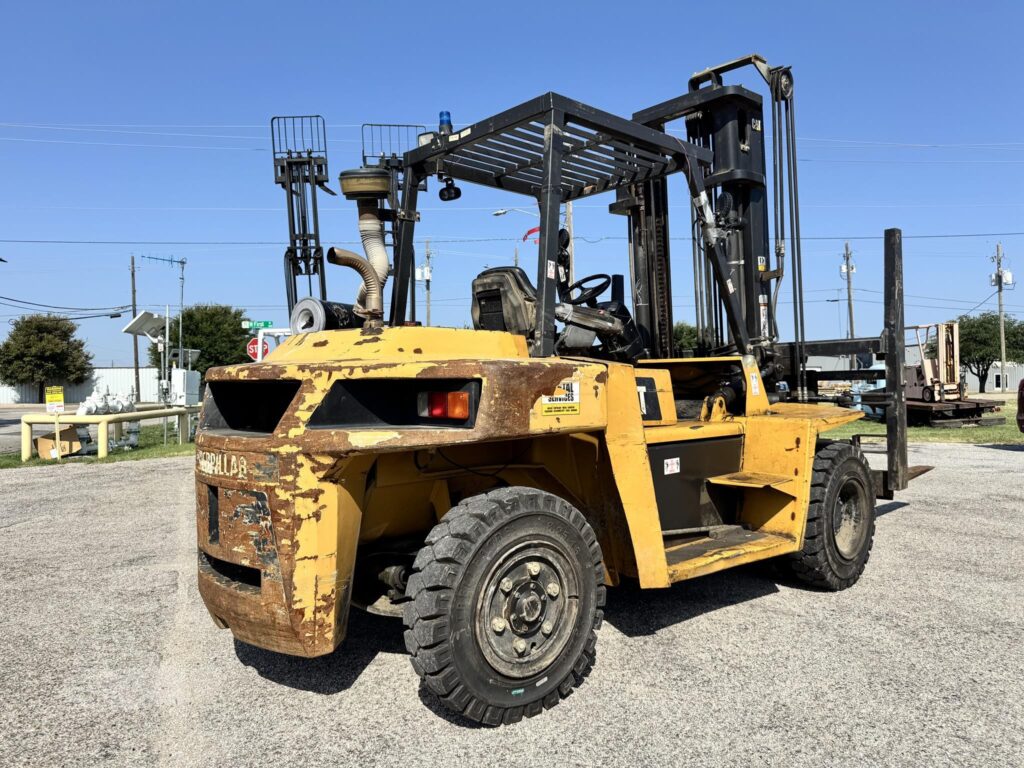 2013 CAT DP70E1-D 15,500 lb diesel forklift, original photo 1