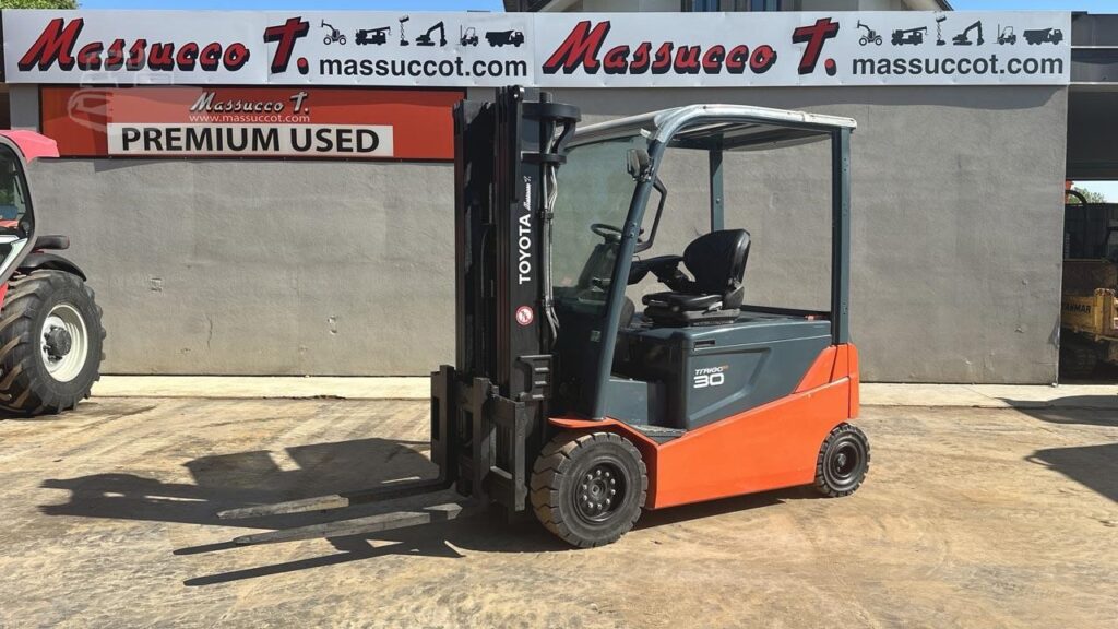 Full Toyota 8FBMT30 3-ton electric forklift with mast and forks