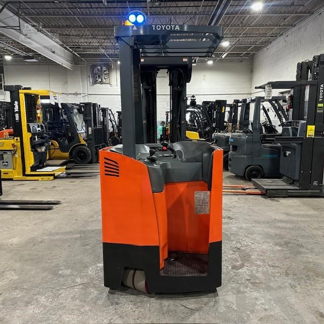 2020 Toyota 8BNCU20 electric stand-up forklift with 259-inch quad mast, view 13