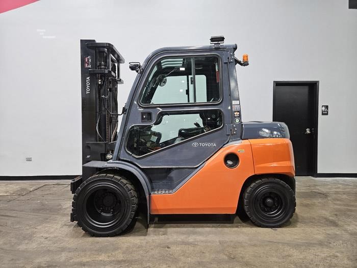 2021 Toyota 8FD35U diesel forklift with enclosed heated cab and dual front tires