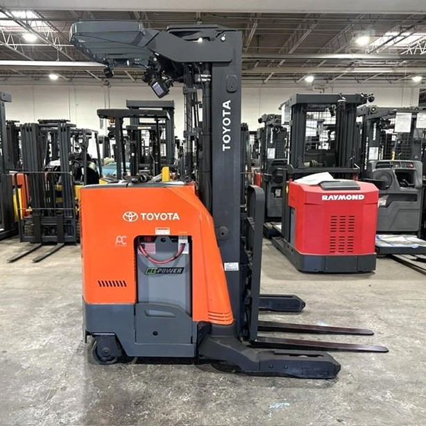 Toyota RF1-BH1X35 electric reach truck view 1