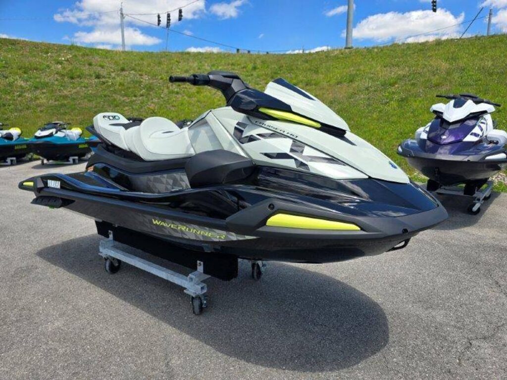 2026 Yamaha WaveRunner VX Cruiser HO with Audio Jet Ski for Sale