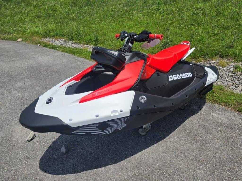 2026 Sea-Doo Spark Trixx 3UP 90 with Sound Jet Ski for Sale