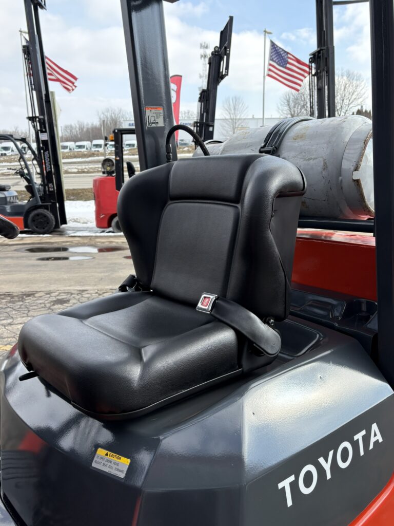 2005 Toyota 7FGCU25 forklift stock 1740 detail 2