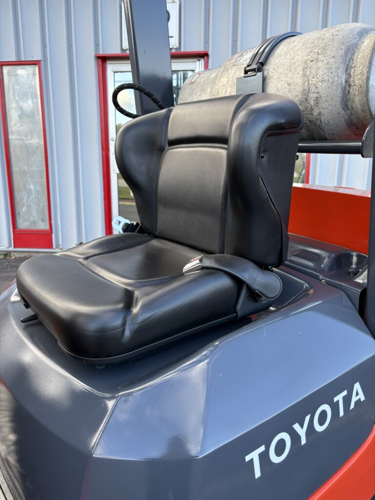 2000 Toyota 7FGCU25 forklift stock 1516 detail 3