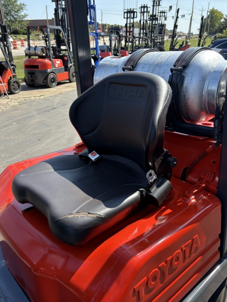 Toyota 5FGC25 forklift stock 1673 detail 3