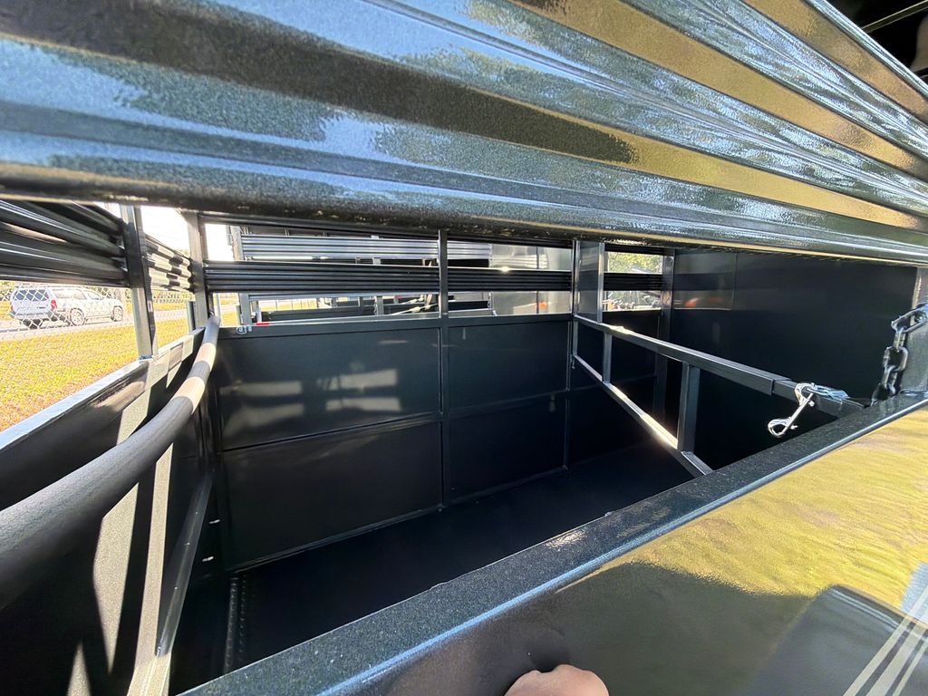 2026 Bee Trailers 6x13 Two-Horse Trailer – 7K GVWR stock 15529 view 6