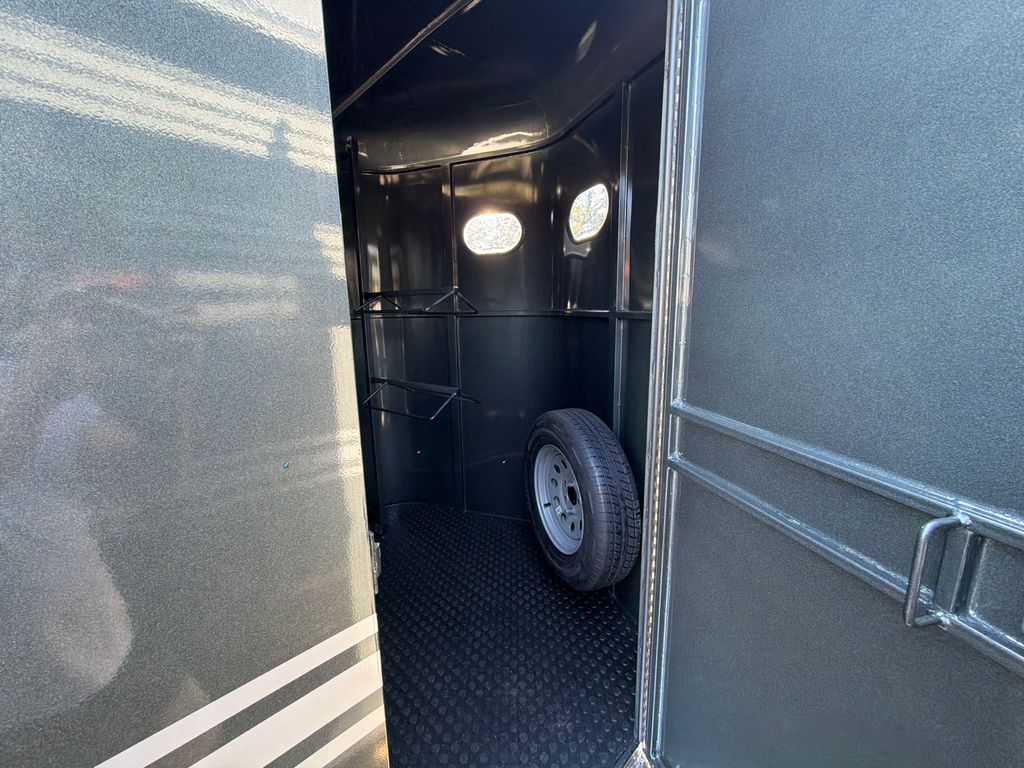 2026 Bee Trailers 6x13 Two-Horse Trailer – 7K GVWR stock 15528 view 8
