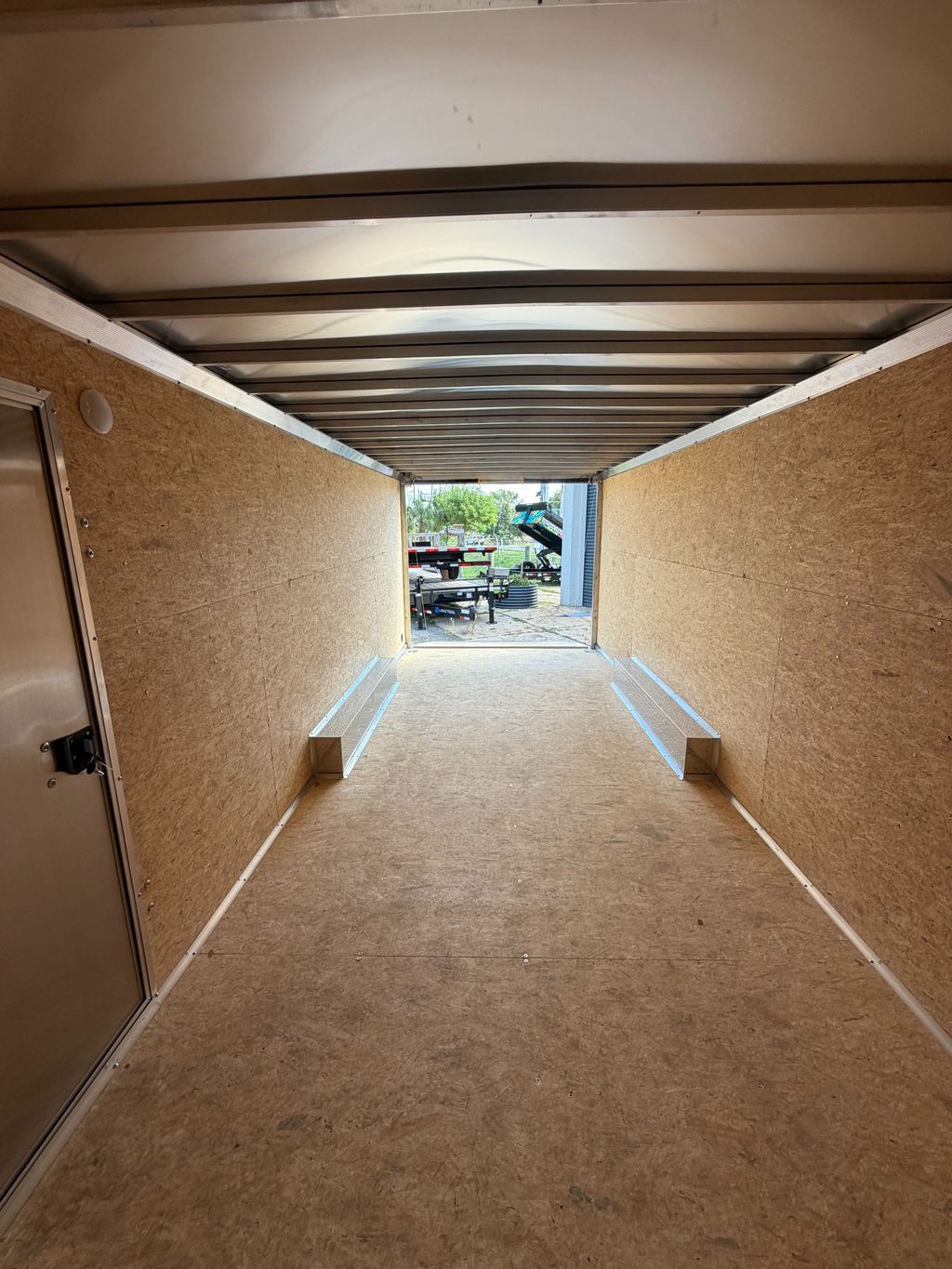 2027 Alcom 8.5x20 Aluminum Enclosed Trailer – Black stock 17834 view 3